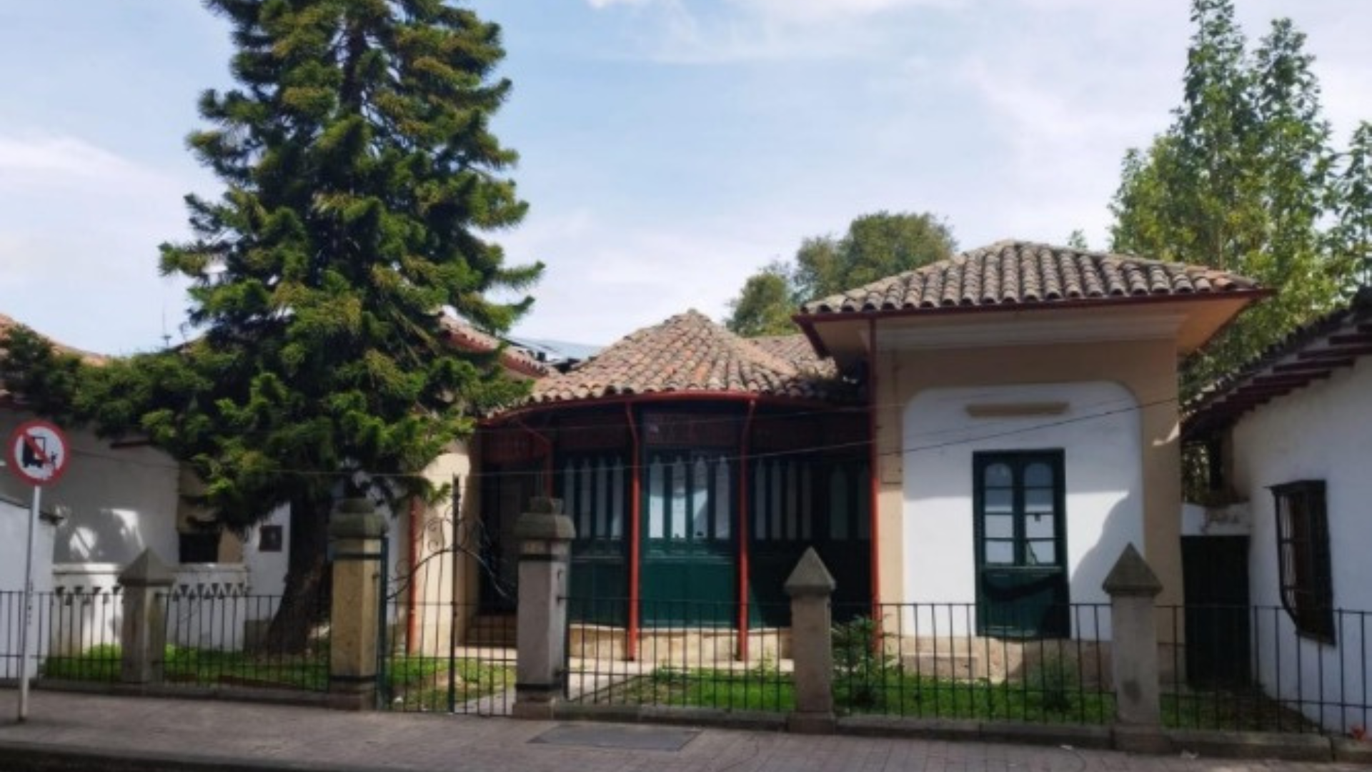 Casa Ospina “Casa del vampiro Briñón”
